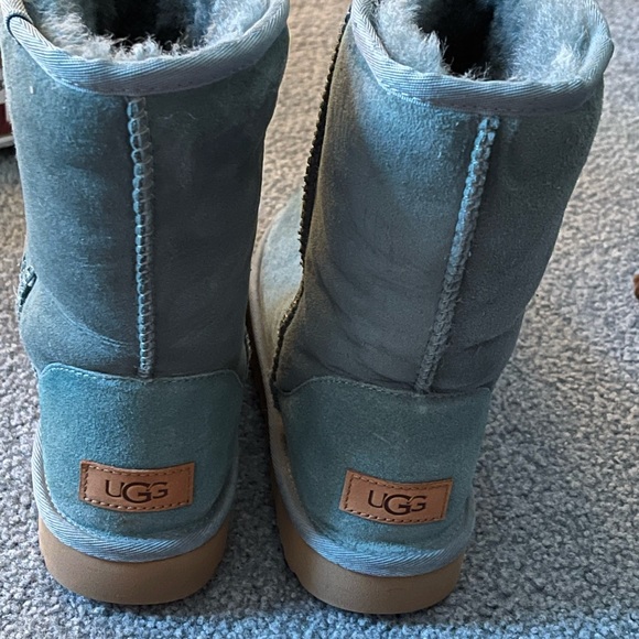 Classic UGG short II size 8 sage brush - Picture 2 of 10